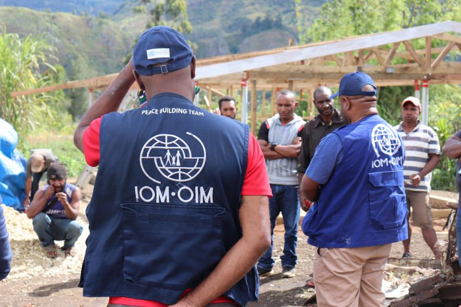 PNG  IOM has visited communities in Southern Highlands who have received support through the Peacebuilding Fund.