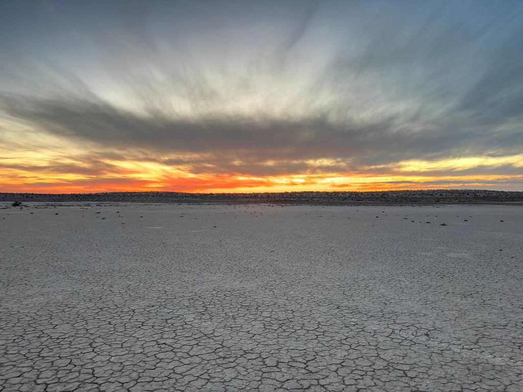 Image dried Aral Sea bed, Uzbekistan, Aral Sea MPHSTF  