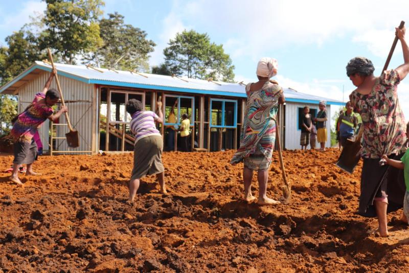 PNG  In Semin, Southern Highlands, women participated in the planning and building of a new community hall.