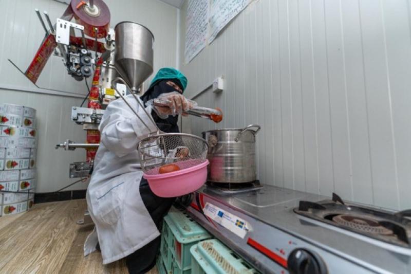 The solar-powered food processing unit in Lahj Governorate.