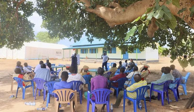 In Warrap State, more than 60 traditional court actors participated in a workshop on how to align customary laws, human rights and the formal justice system. Photo by Zejin Yin/UNMISS.