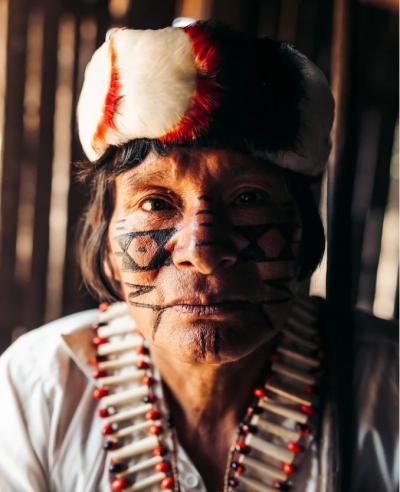 Member of the Kapawi, one of 12 communities in the rainforest of Ecuador where Fundación Pachamama is offering trainings in sustainable home-gardening methods to bolster food security. Photo: Jake Matthews, Fundación Pachamama